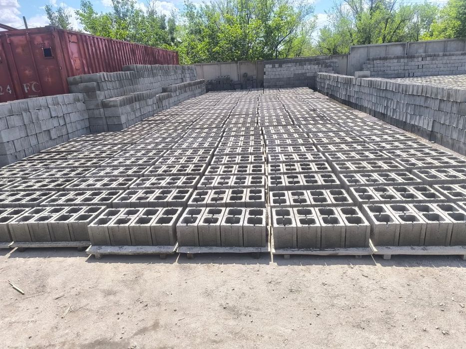 Продается кирпич