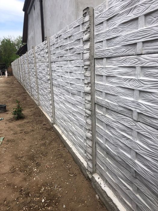 Garduri beton armat