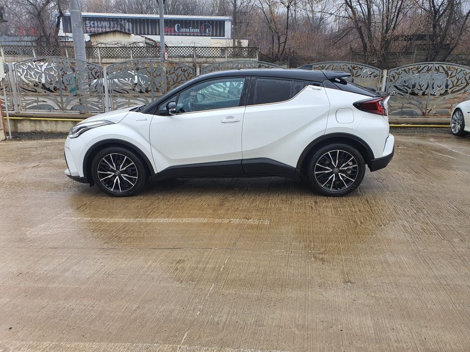 TOYOTA C-HR 2022 — imagine 4