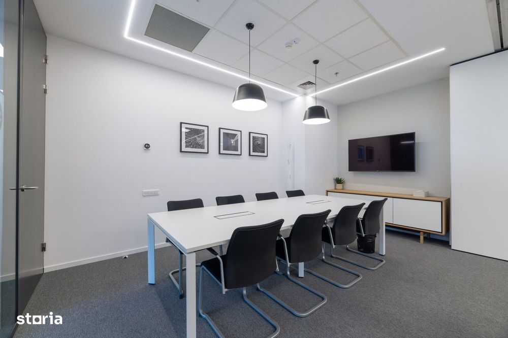 Alăturați-vă unui mediu de coworking cooperativ în Regus Iulius Centre