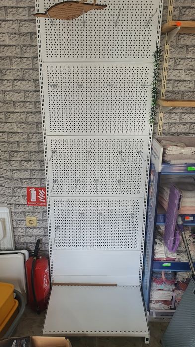 Щандер за магазин