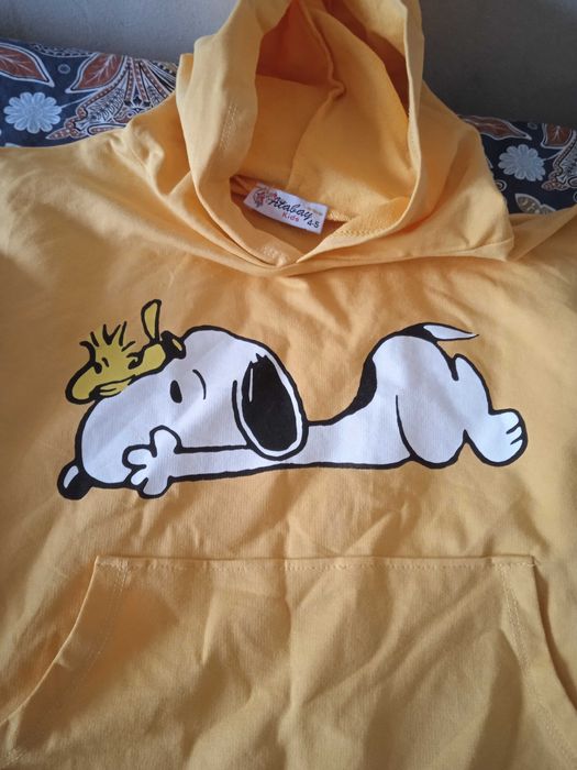 Лот детски дрехи,чорапи в подарък.