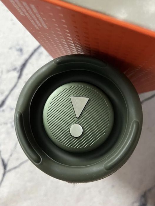 Колонка JBL Charge 5