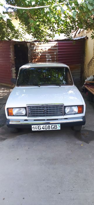 Vaz 2107.yili 2008 gazi bor srochna sotiladi