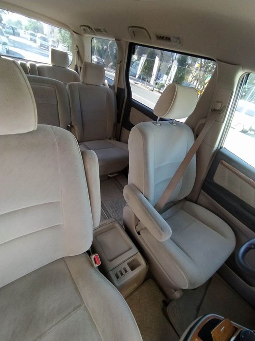 Тойота алфард сотилади