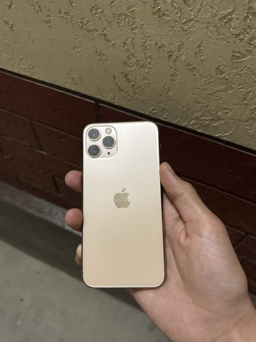 iPhone 11 pro gold