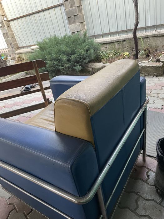 Офисное кресло мягкое