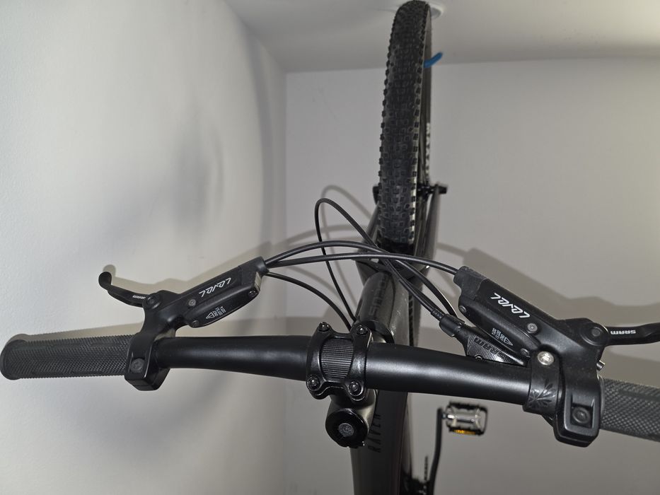 Gravel Focus Raven 8.6 carbon 1x12