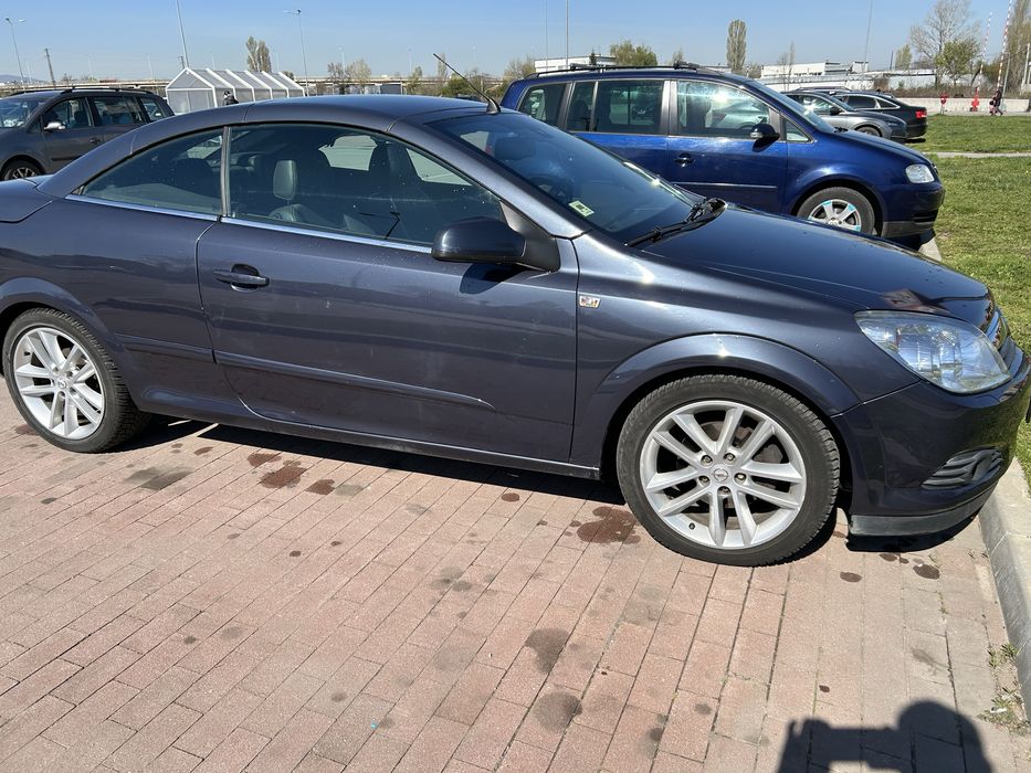 OPEL Astra 1.8i rwintop
