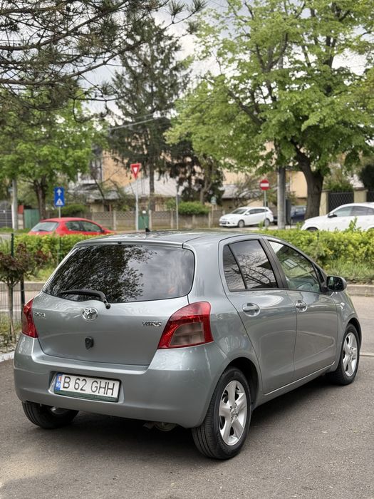 Toyota Yaris 2006 1.3 VVT-i cu GPL