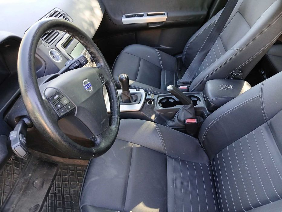 Vând Volvo V50 anul 2006 diesel