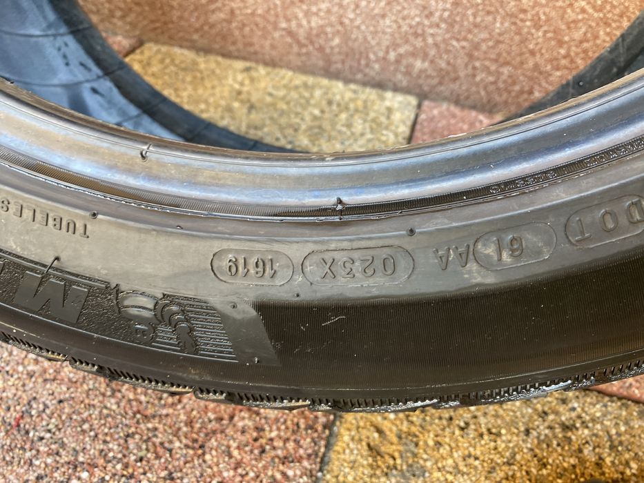 Set 2 anvelope 255 45 20 Michelin Alpin 5 cauciucuri iarna M+S