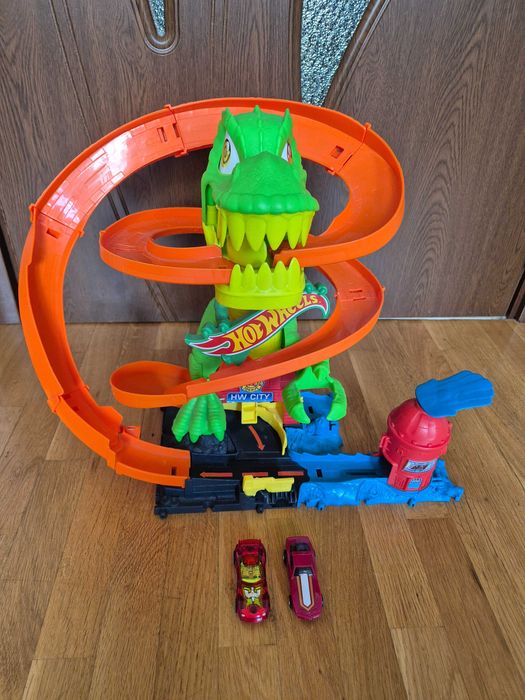 Комплект писта Т-Рекс Hot Wheels City