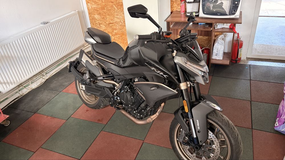 Cfmoto 800nk advanced garantie 2029