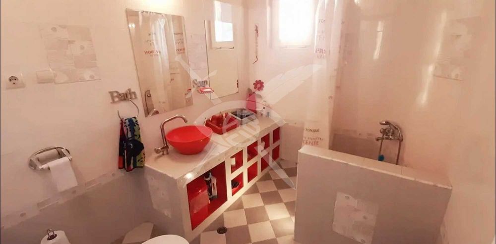 Продава се Къща в Годеч - 300 кв.м за 1217 €/кв.м - Снимка #9