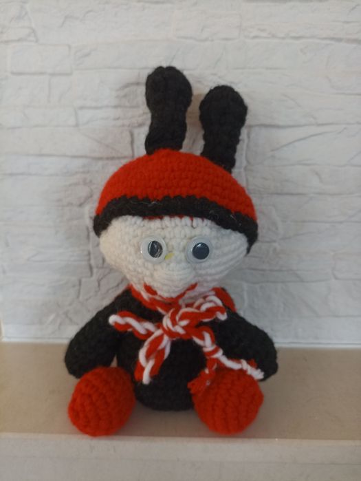 Плетена ръчно изработена калинка