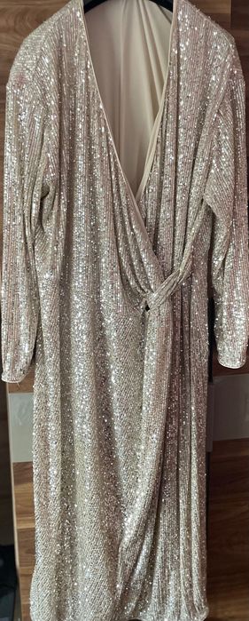 Rochie din paiete