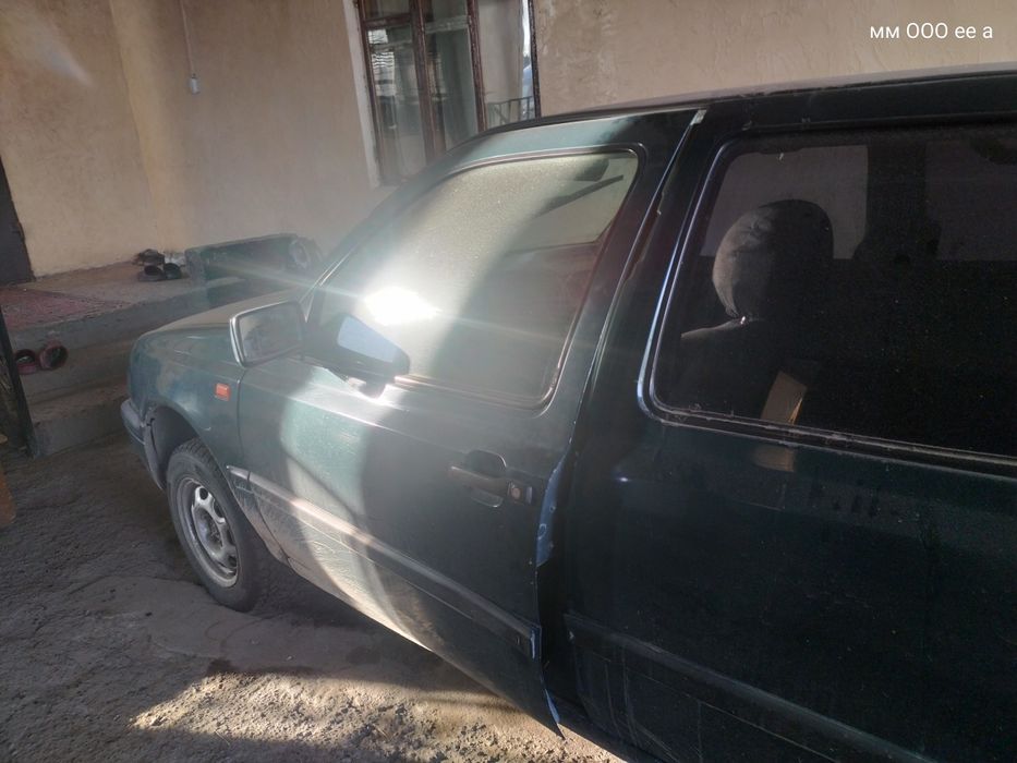 Продам машину в Гольф 3