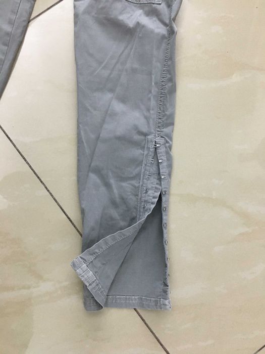 Pantaloni "Pull & Bear"+tricou