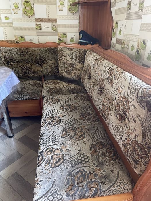 Продам кухонный уголок