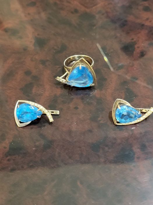 Драгоценности украшения