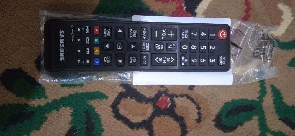 LED TV телевизор диогональ 101 см