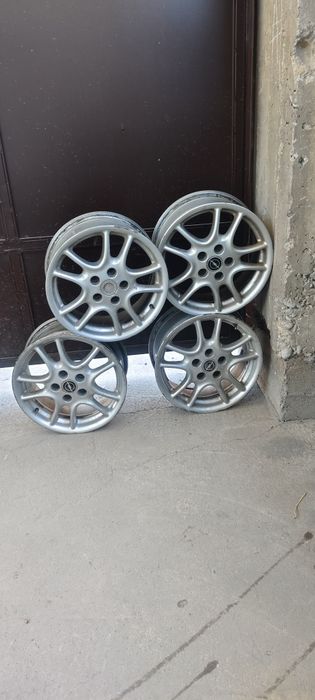 Диски  Опель Зафира 16