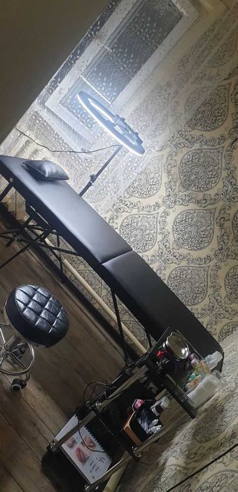 Кушетки для салона Чемодан косметологические педикюрный