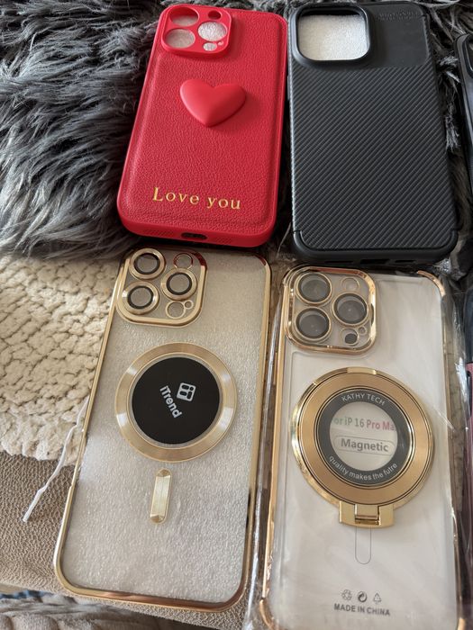 Huse Iphone 15 pro max și iphone 16 pro max și 17 pro max