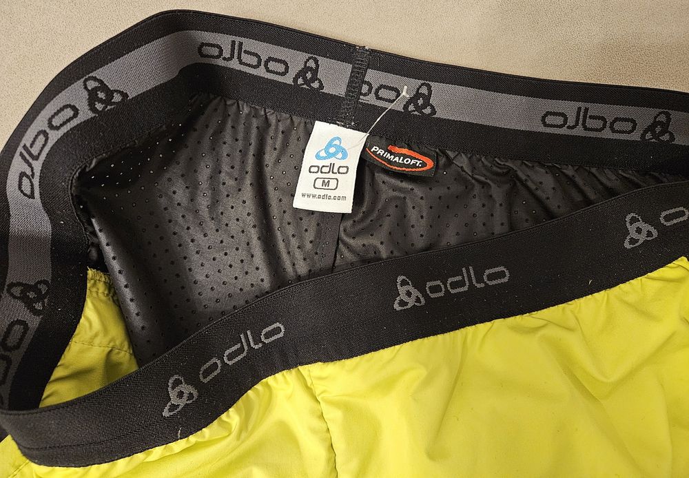 Pantaloni Odlo cu izolație PrimaLoft – M – ideali iarna, barbat