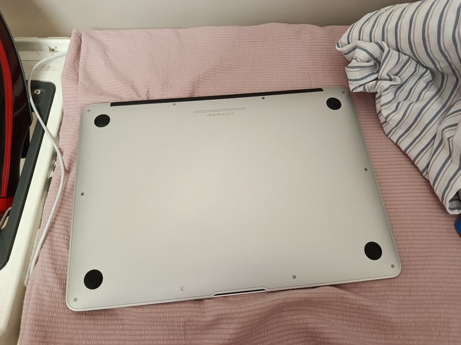Ноутбук mackbook air