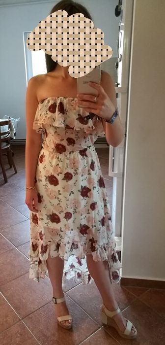 Rochie inflorata, fara bretele