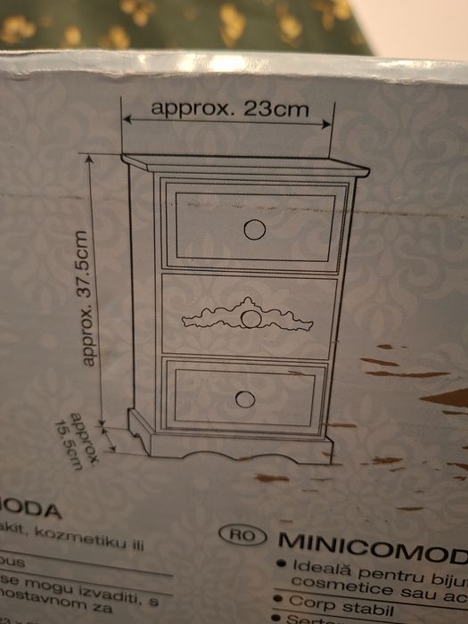 Minicomoda frumoasa