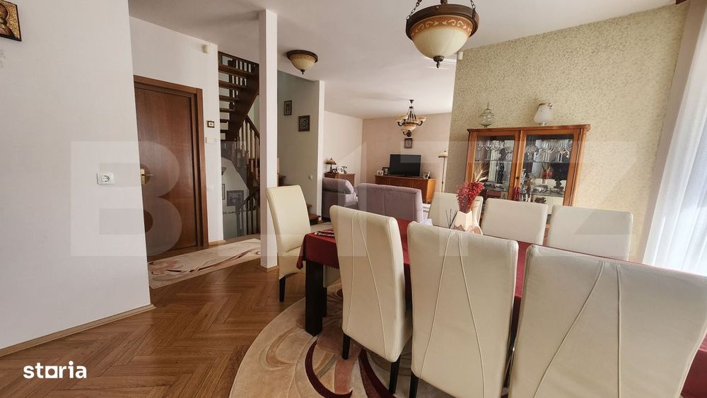 Casa Exclusivista  5 dormitoare, teren 920 mp Livezeni- Cart. Orizont