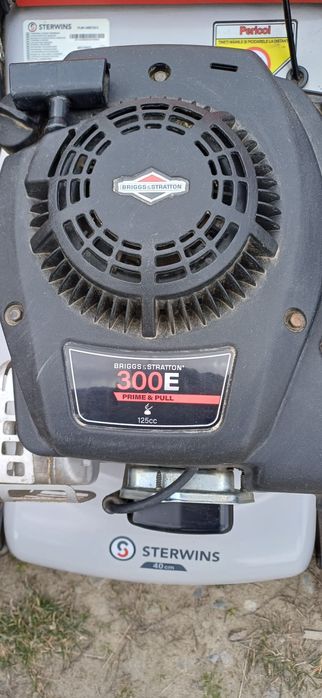 Masina tuns iarba autopropulsata 4 timpi