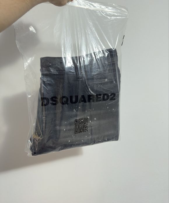 Blugi Dsquared2, Skater jeans