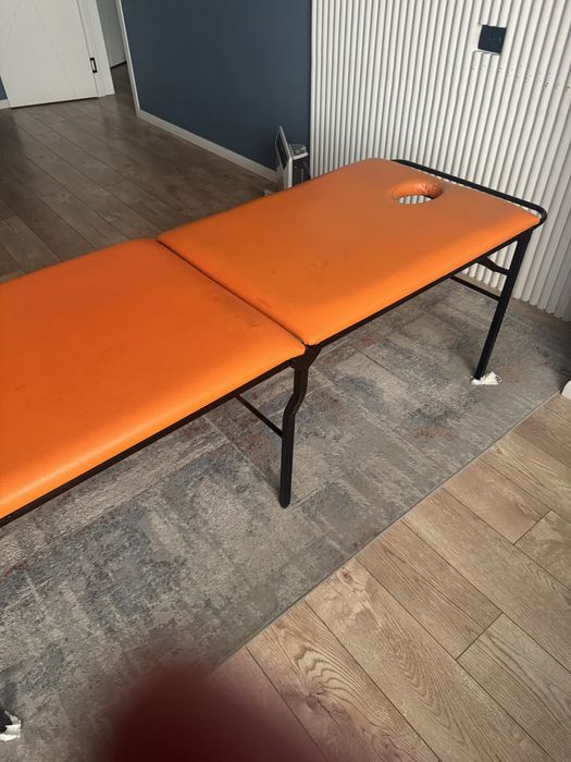 Продам кушетку расскалдную