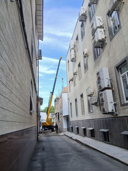 Mini kran zil xcmj 22 metr