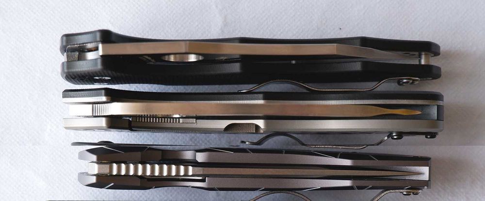 Продавам нови ножове - Spyderco