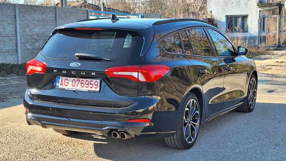 Ford Focus MK 4 ST LINE 1.5 150 cp Sport EURO 6 105000 km