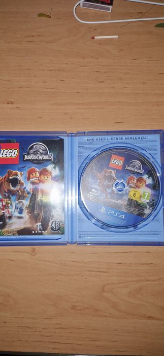 Jurassic world ps4
