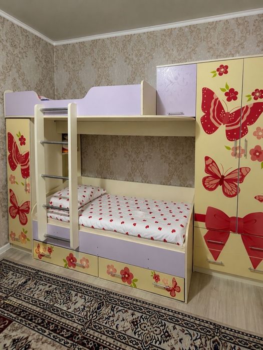 двух яростная кровать