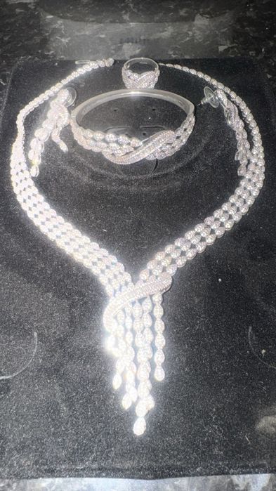 Bijuterii de mireasa