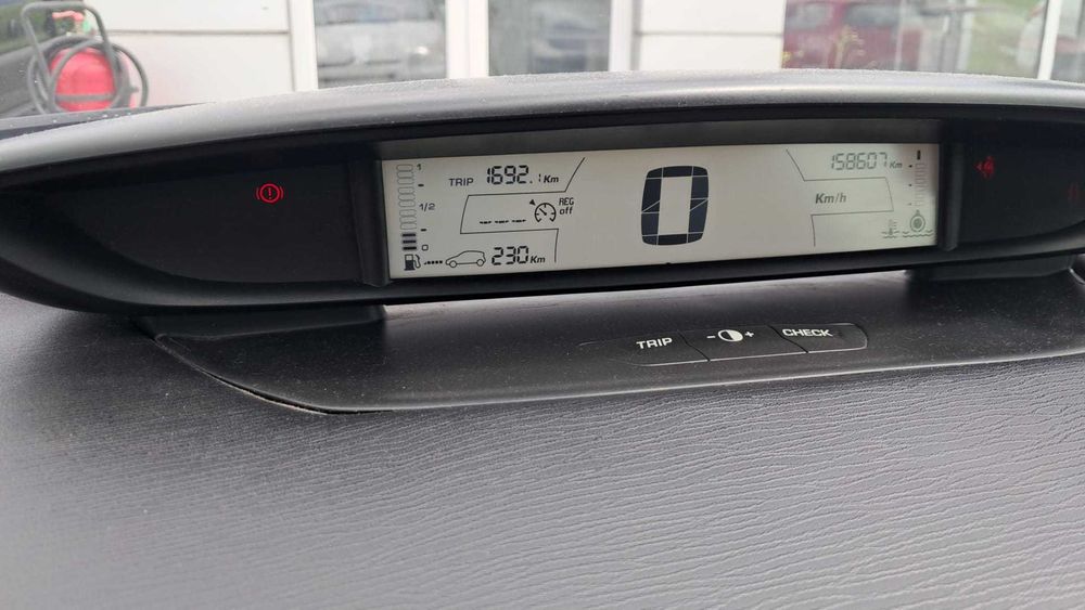 CITROËN C4 2009 — imagine 5