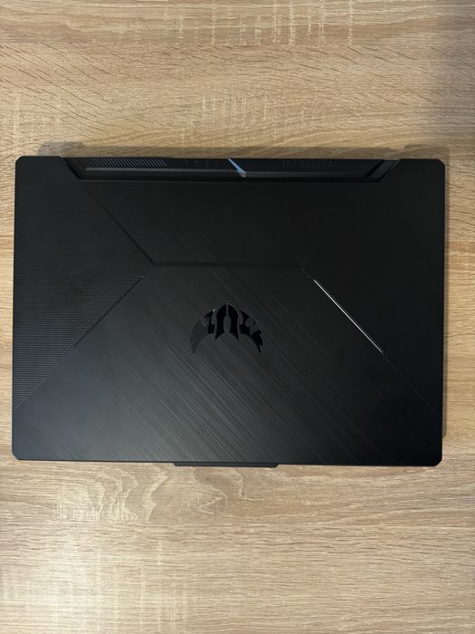 Asus Tuf Gaming A15 — Ryzen 7 + RTX 2060 + 16gb Ram