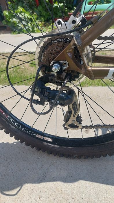 Bicicleta McKenzie HILL 800 MT11