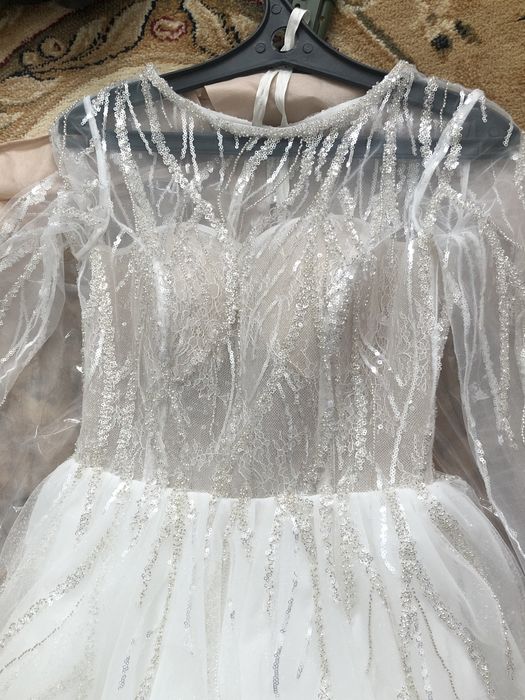 Продам свадебное платье