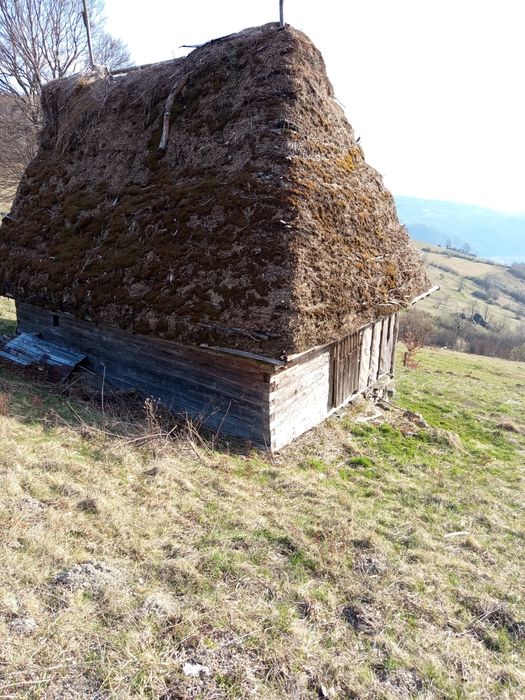 Vind construcție din lemn