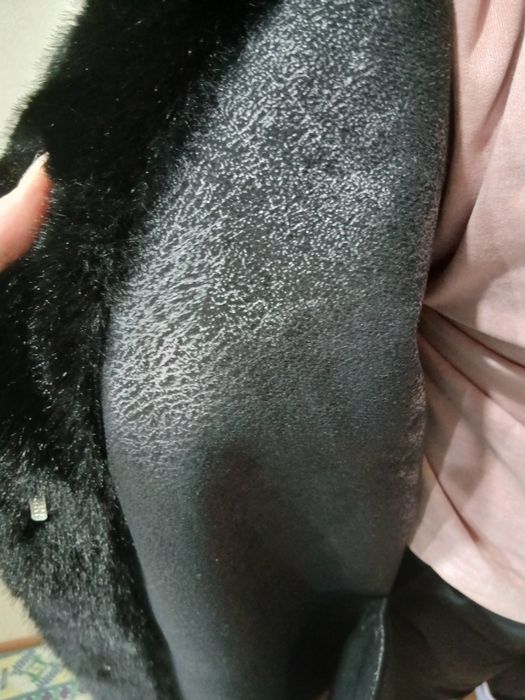 Продам шубы новые