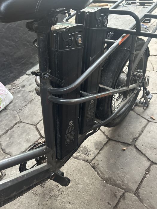 Басқа қалаға көшетин болгансоң сатып жатрмын